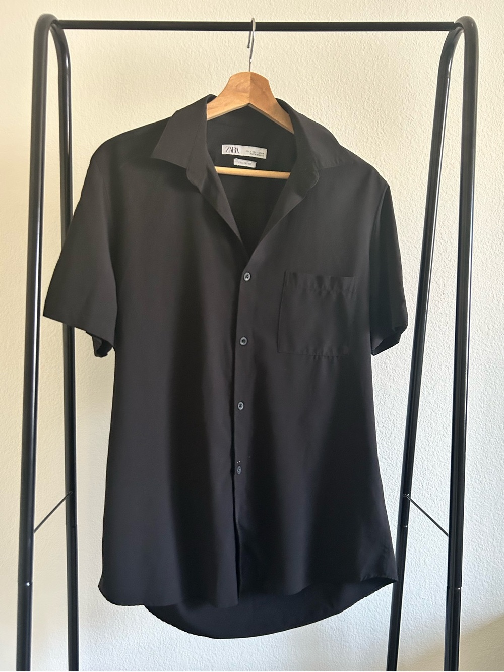 Zara Relaxed Fit Black Camp Collar Button Up Shirt Men’s Small Minimal